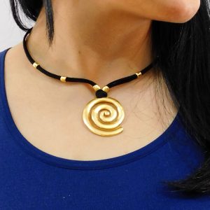 Collares Precolombinos