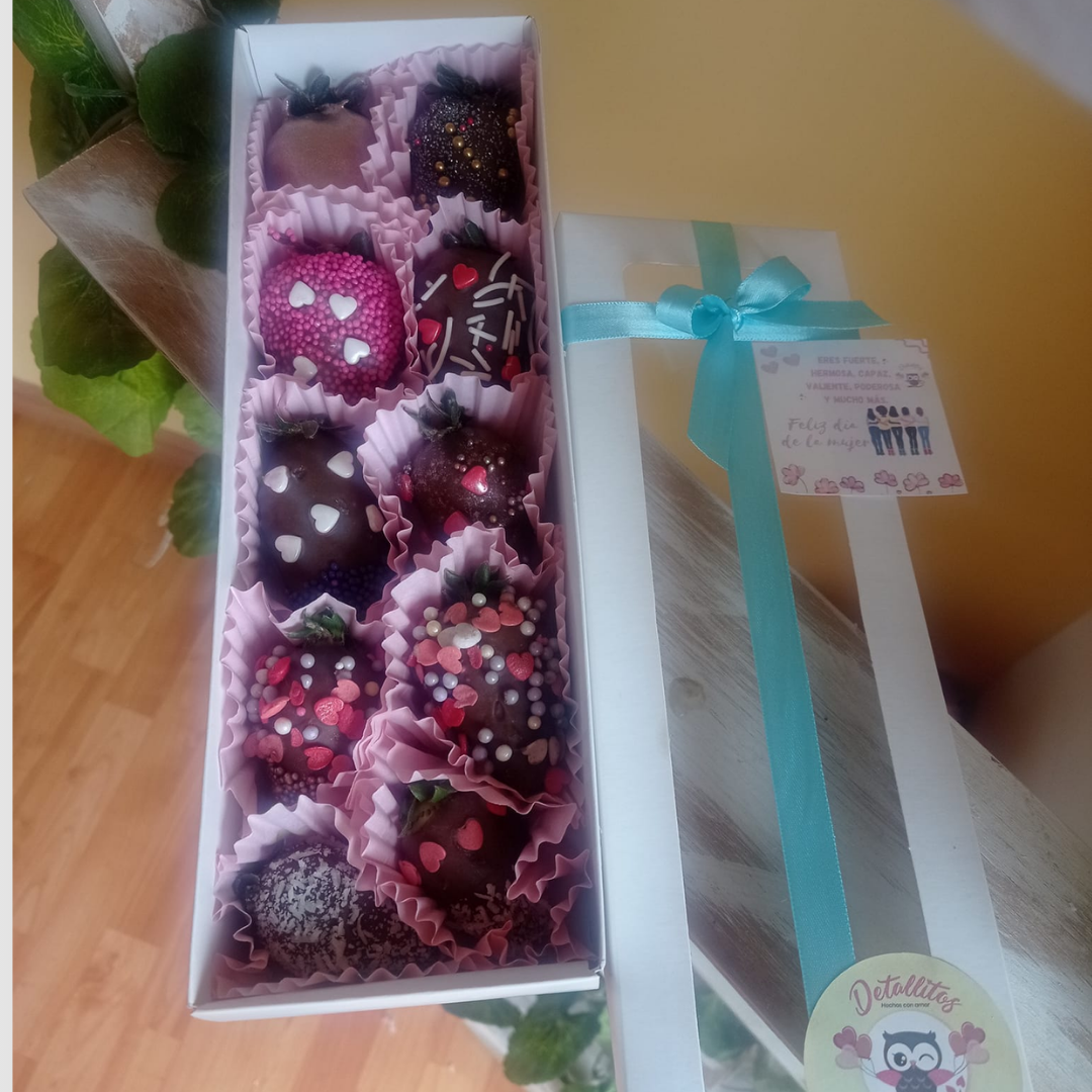 Fresas-cubiertas-de-chocolate-detallitos-la-calera-02 » Marketplace Colombia