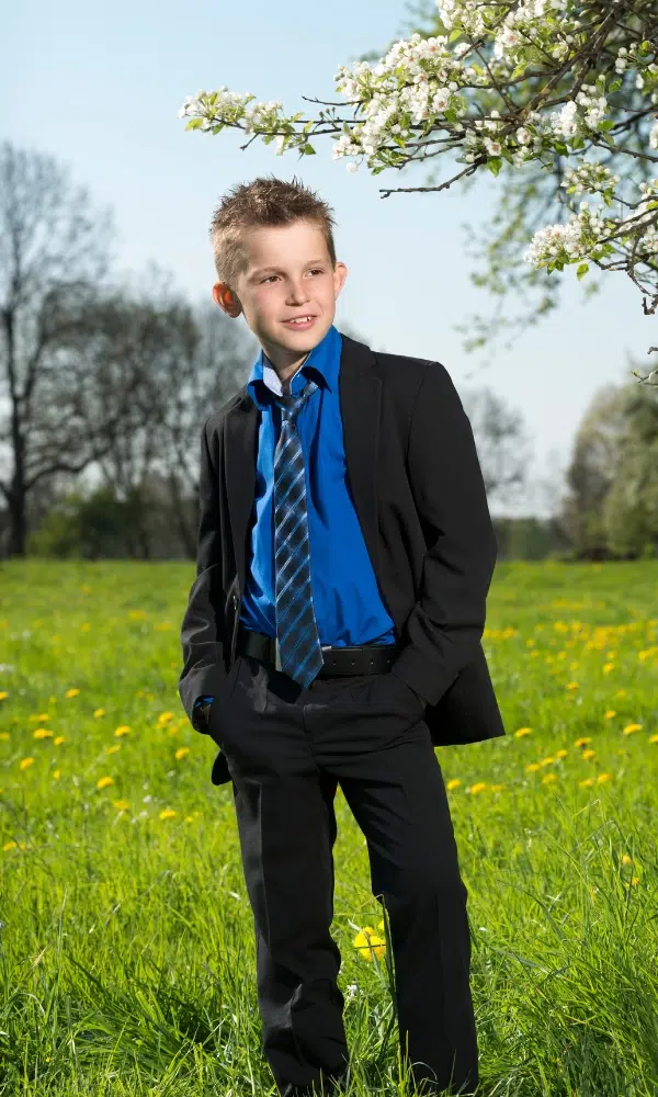 Niño-traje.webp » Marketplace Colombia » Marketplace Colombia