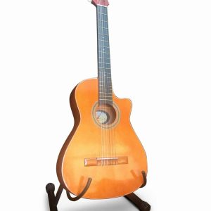 Guitarras y Accesorios GUITARRA NACIONAL + ESTUCHE