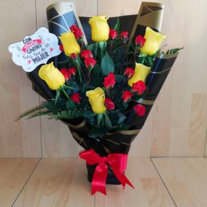 Bouquet de rosas y minirosas