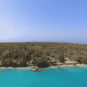 Tours Isla Fregata Gold Travel