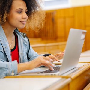 Colombia Marketplace Clases virtuales de licenciada maria liliana gomez 00