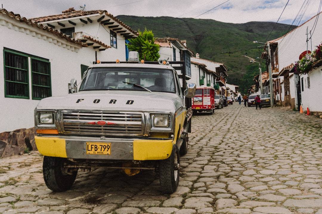 Colombia Marketplace Automovilismo