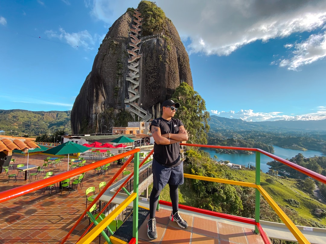 Colombia Marketplace Pesas